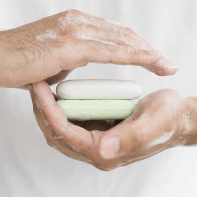 Чому варто використовувати антибактеріальне мило?